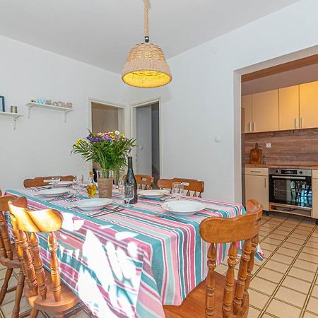 Apartment Nocturno Рогозниця Екстер'єр фото