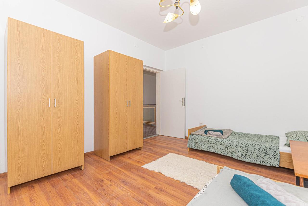 Apartment Nocturno Рогозниця Екстер'єр фото